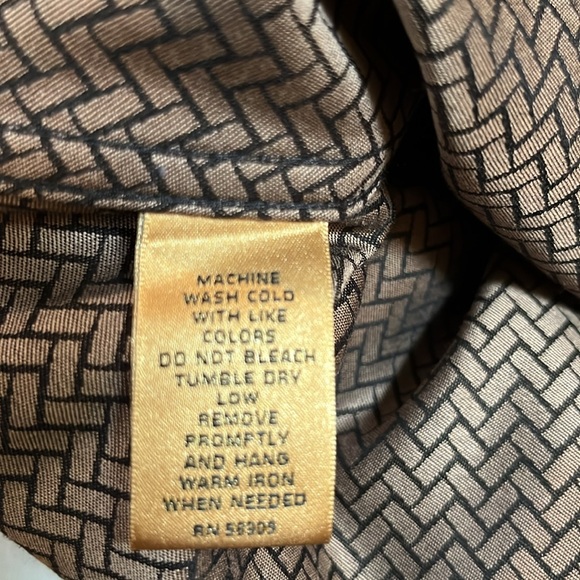 TAYLOR Investments Gold Label Non-Iron Blouse Size 14 - As New 100% Cotton - Picture 5 of 8